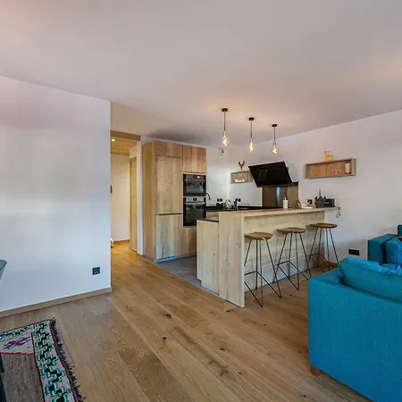 T3 Avec Parking A 100m Des Pistes A Courchevel, 6 Couchages - Fr-1-563-61