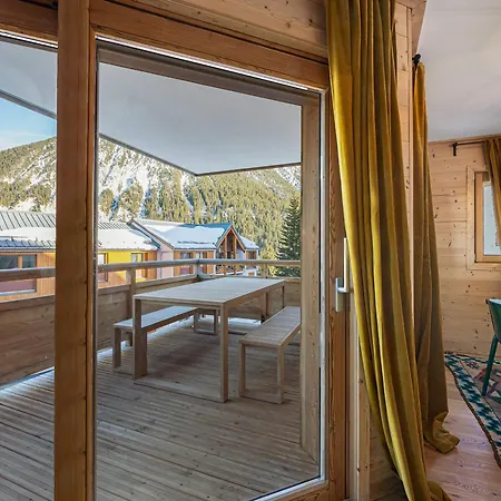 Lägenhet 3 Pieces A Courchevel, Proche Des Pistes Avec Parking Et Wi-fi - Fr-1-563-61